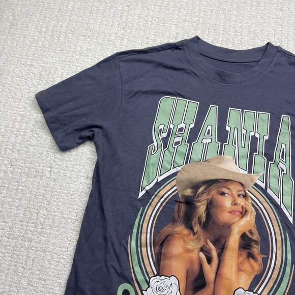 NEW Shania Twain The Woman In Me T-Shirt Women’s Sz XS Country Music Graphic Tee - Picture 3 of 15